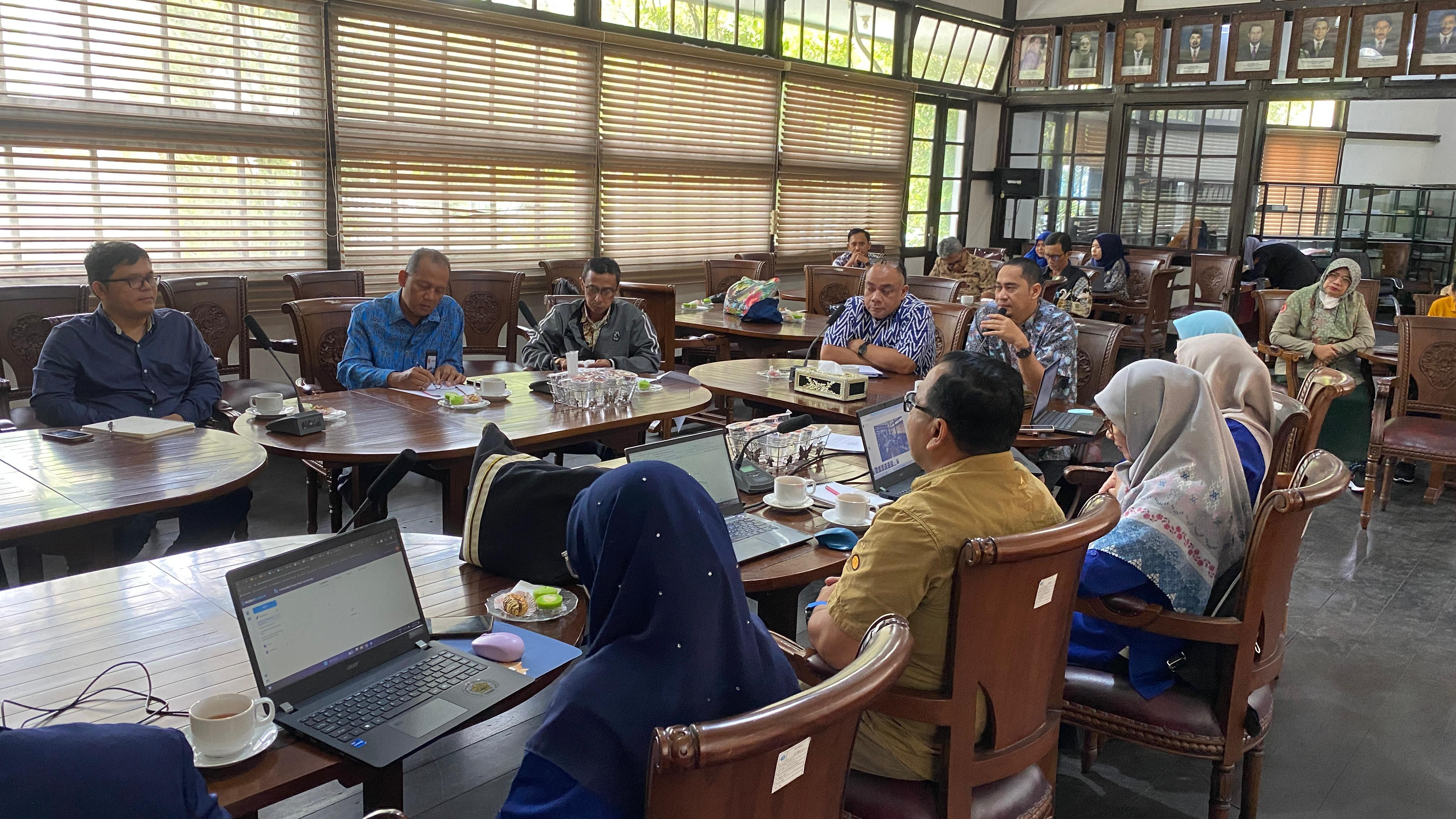 Pontianak City Government mitigates flood disasters by involving universities